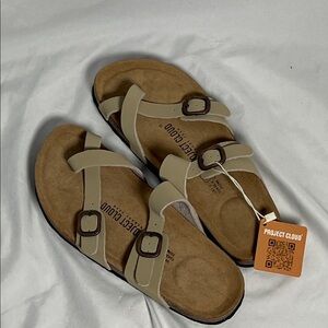 Project Cloud Women's Tan Sandals